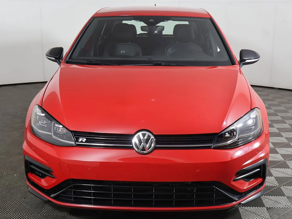 Used 2019 Red Volkswagen DCC & Navigation 4Motion image 12
