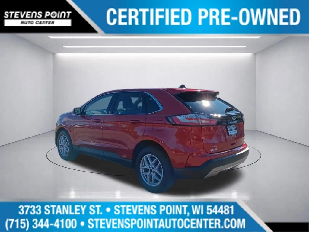 Used 2023 Rapid Red Metallic Tinted Clearcoat Ford SEL image 5