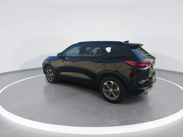 Used 2024 Black Chevrolet LT image 6