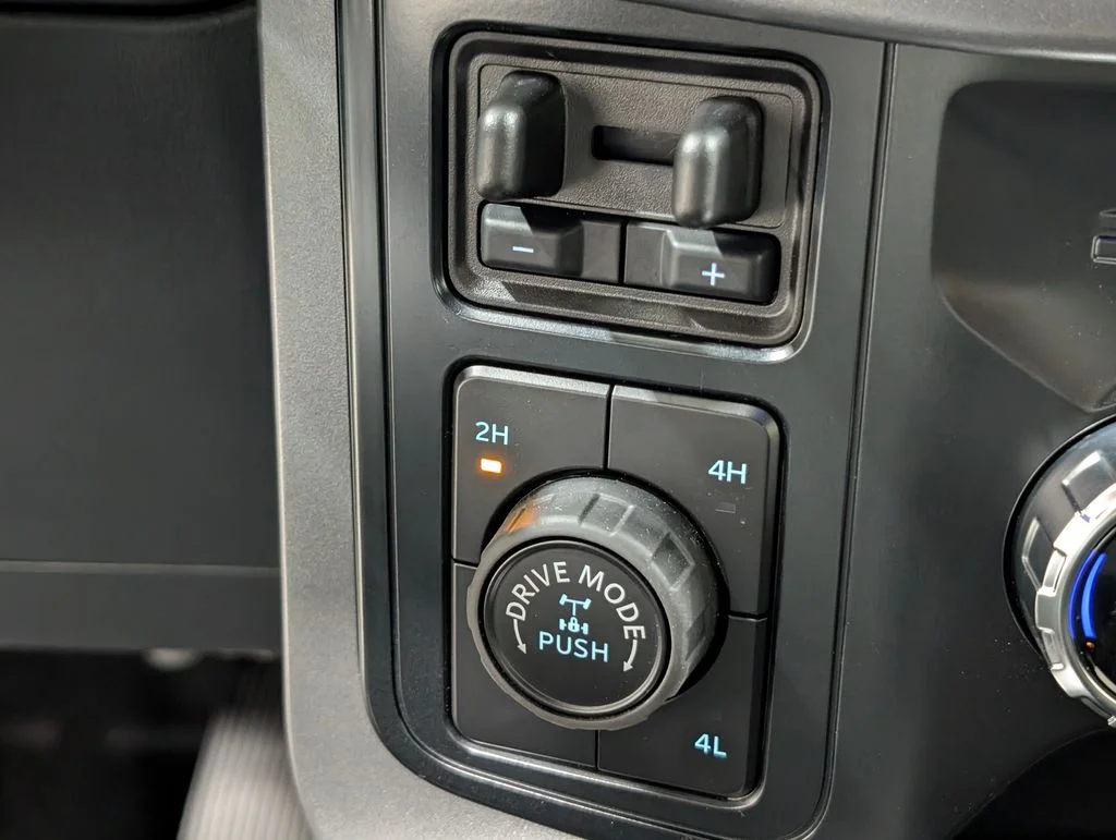 New 2026 White Ford XLT image 10