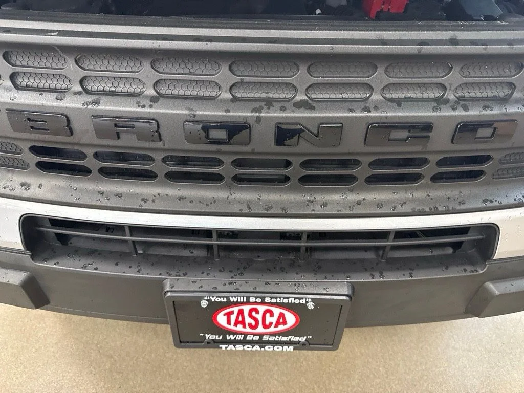 Used 2021 Silver Ford Base image 15