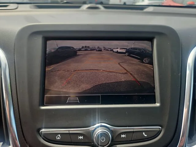Used 2022 IRON GRAY METALLIC Chevrolet LT image 21