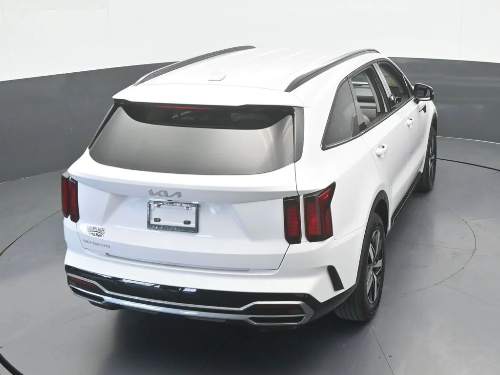 Used 2023 Glacial White Pearl Kia EX image 54