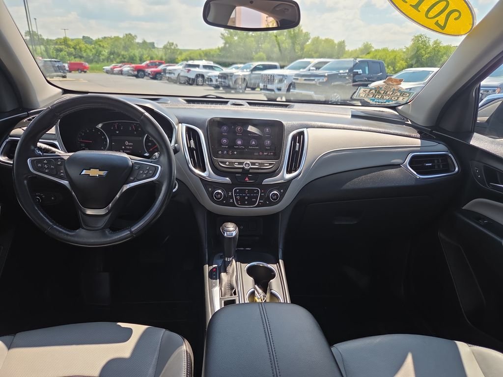 Used 2019 Black Chevrolet Premier image 11