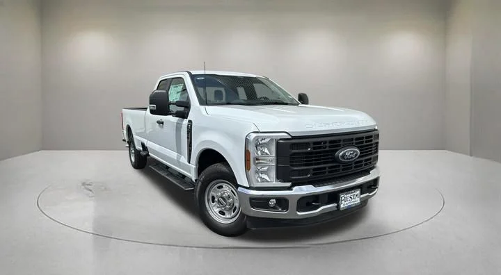 2026 Ford F-250 XL SuperCab 8' Box's photo