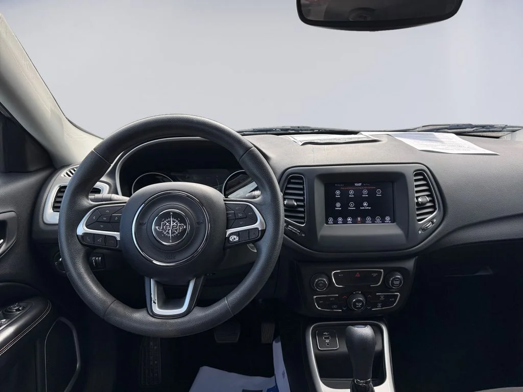 Used 2020 White Jeep Sport image 13