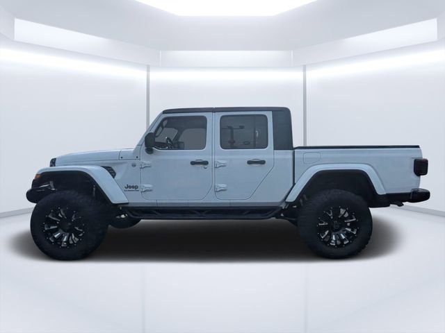 Used 2020 White Jeep Overland image 6