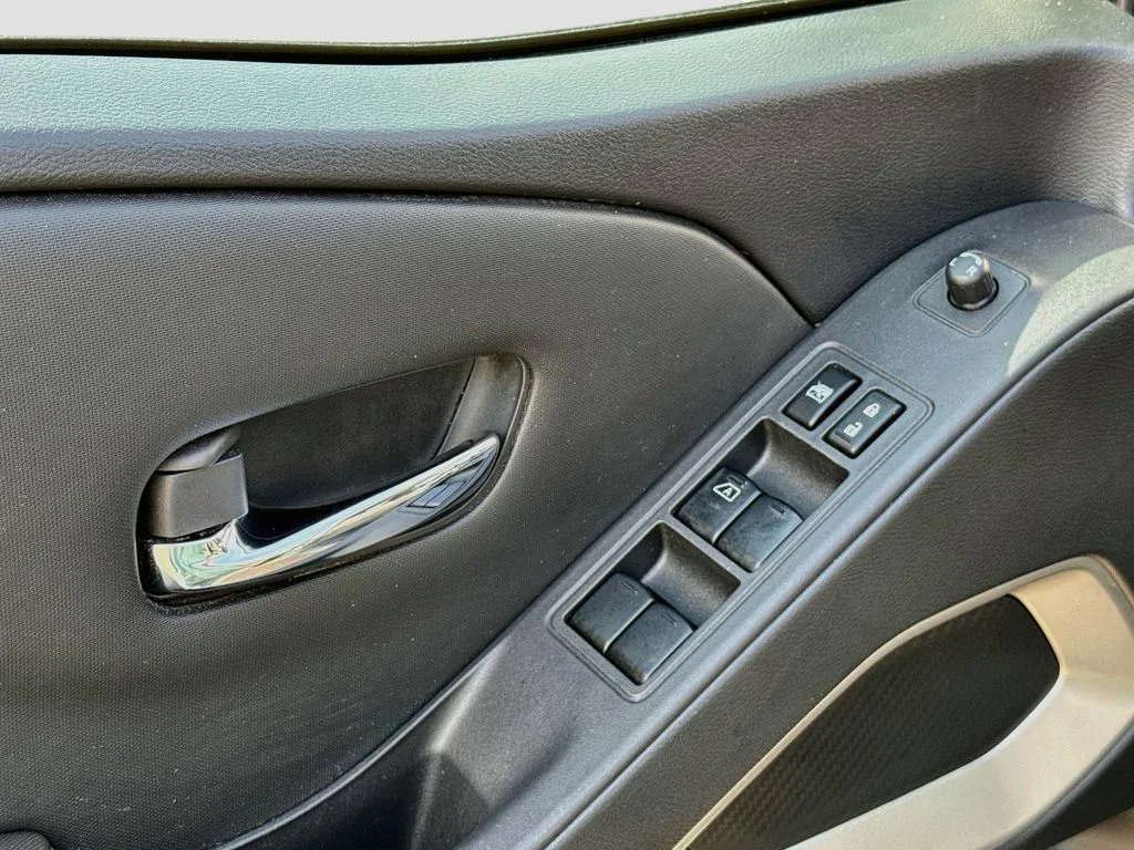 Certified Used 2023 Gun Metallic Nissan SV image 15