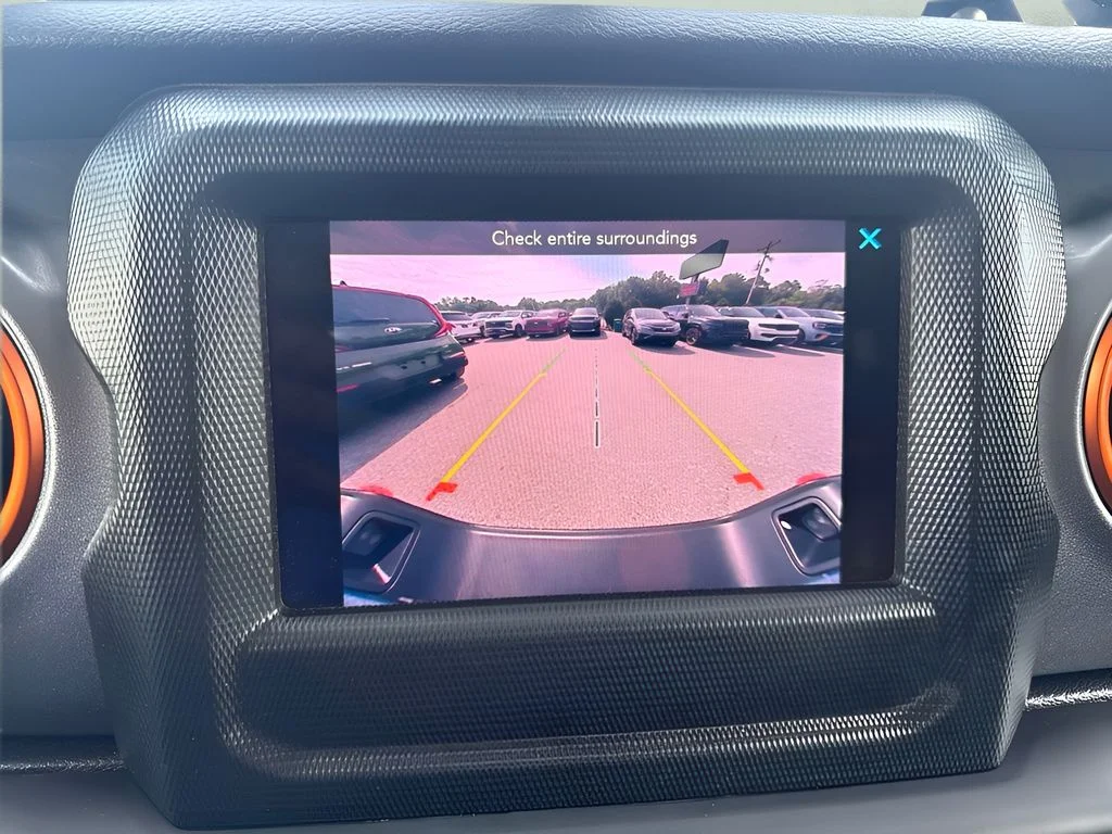 Used 2021 Blue Jeep Mojave image 19