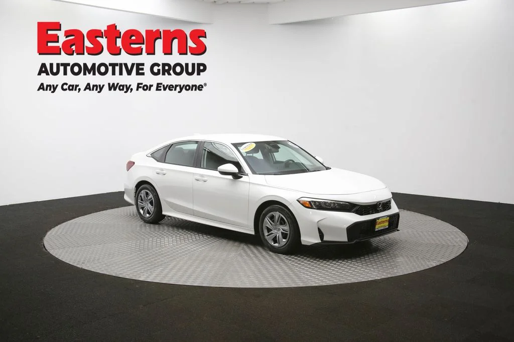 Used 2025 White Honda LX image 45