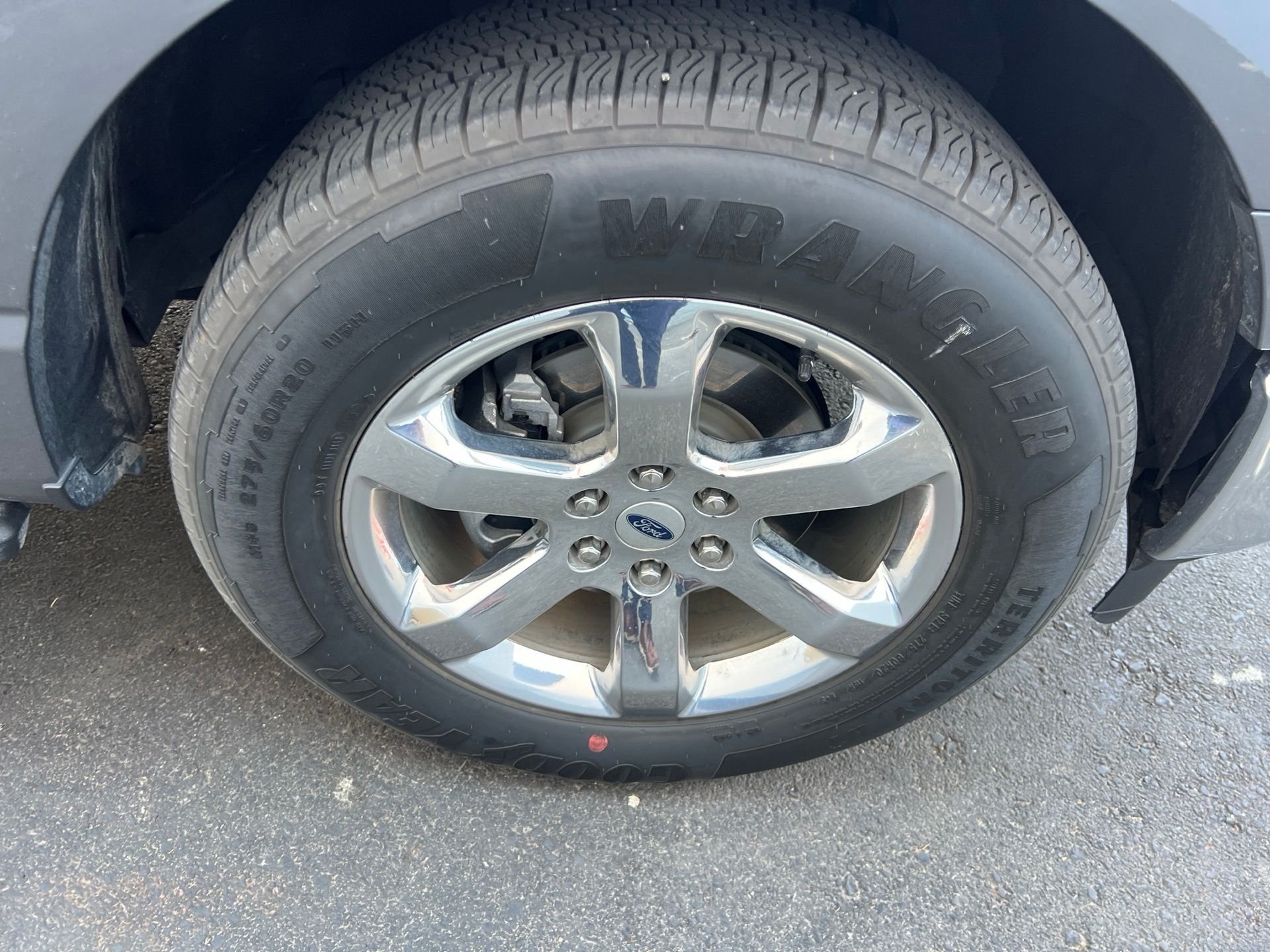 Used 2023 Gray Ford XLT image 14