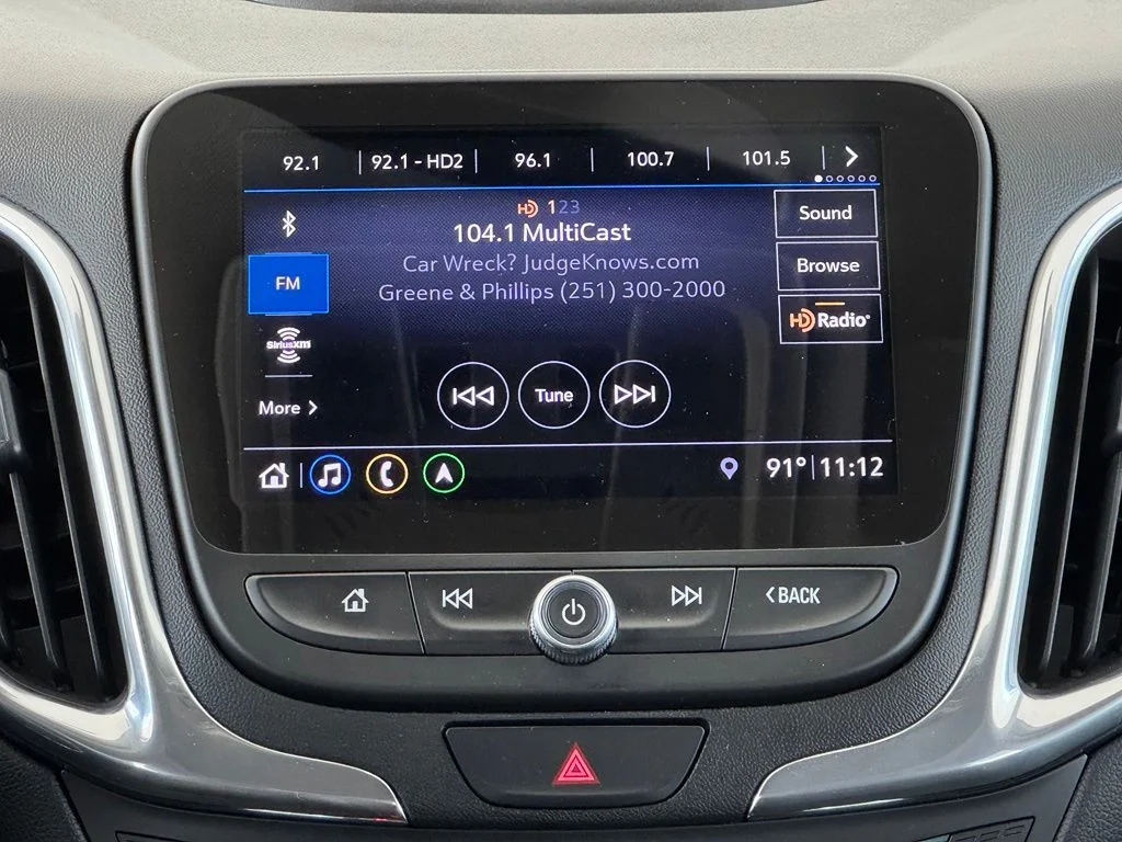 Used 2020 Silver Chevrolet Premier image 28