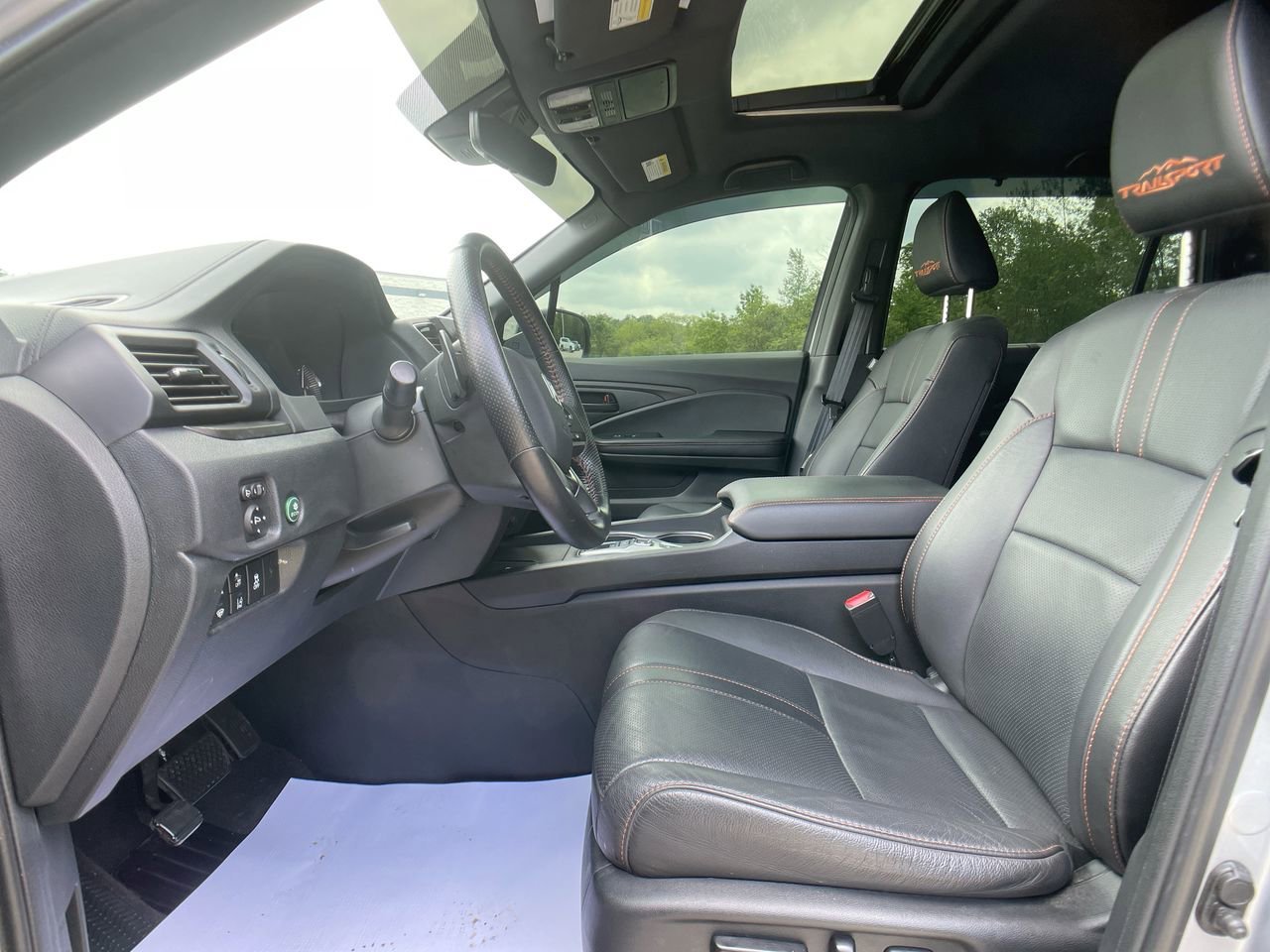 Used 2024 Silver Honda TrailSport image 11