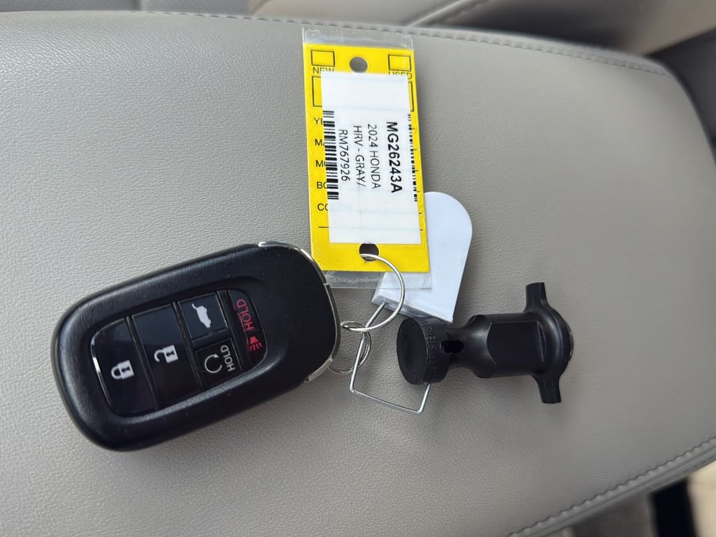 Used 2024  Honda EX-L image 19