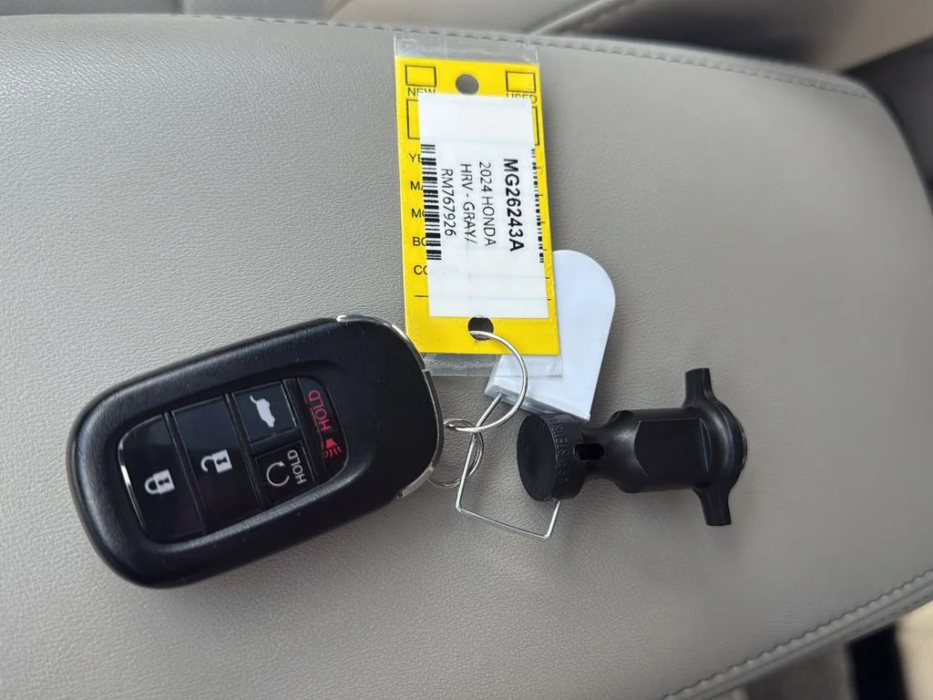 Used 2024  Honda EX-L image 19