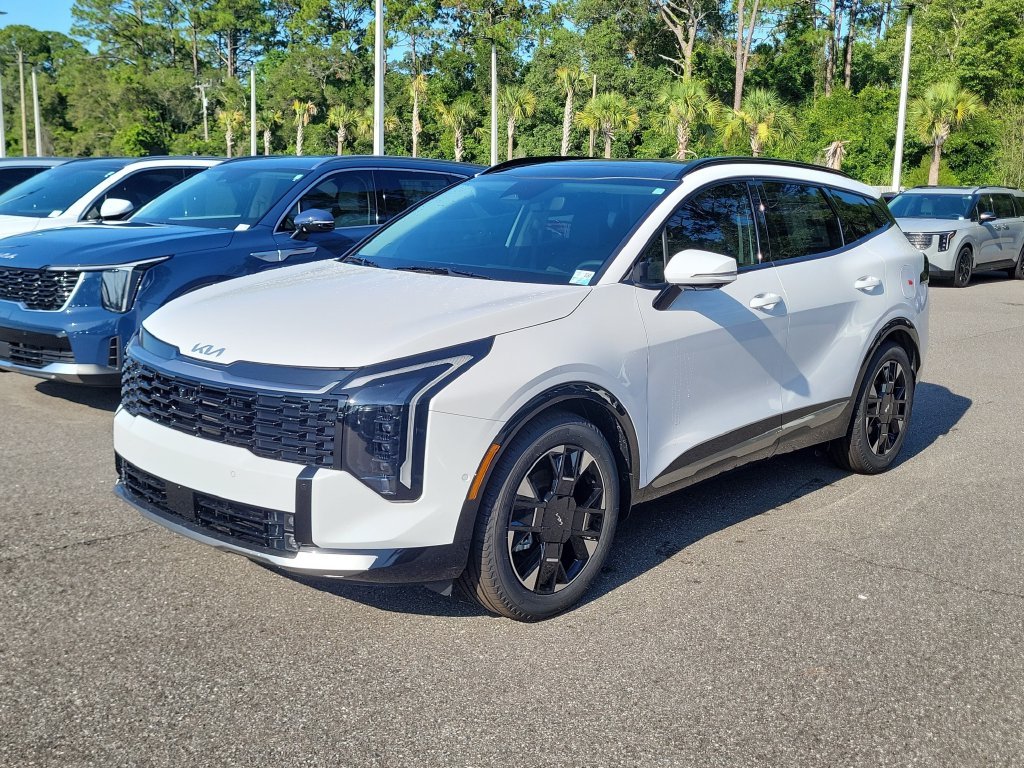 New 2026 Glacial White Pearl Kia SX Prestige image 3