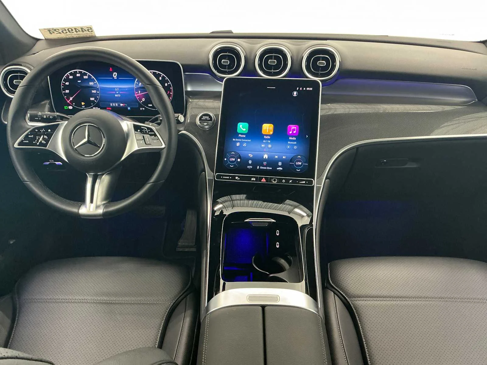 Certified Used 2026 Polar White Mercedes-Benz GLC 300 image 15