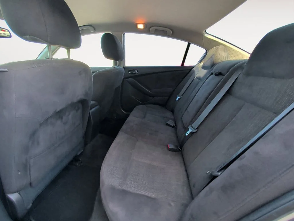 Used 2012 White Nissan 2.5 S image 13