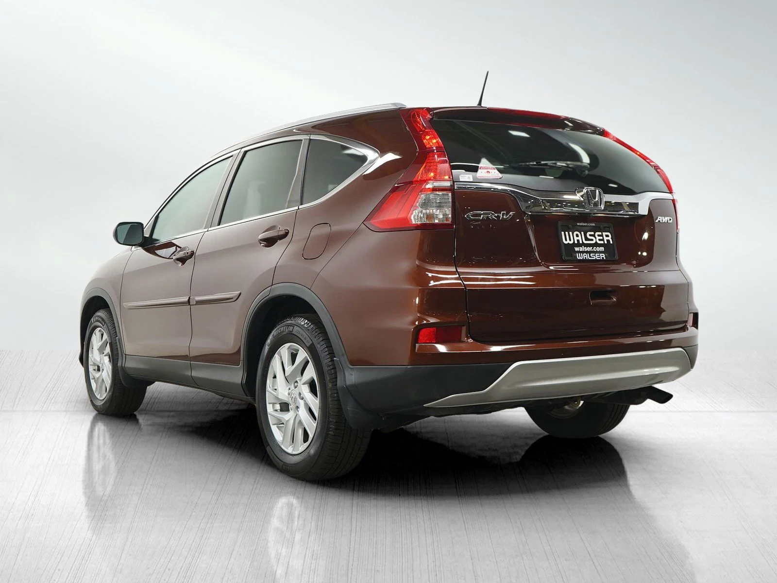 Used 2016 Honda CR-V EX-L with VIN 5J6RM4H70GL010907 for sale in White Bear Lake, Minnesota