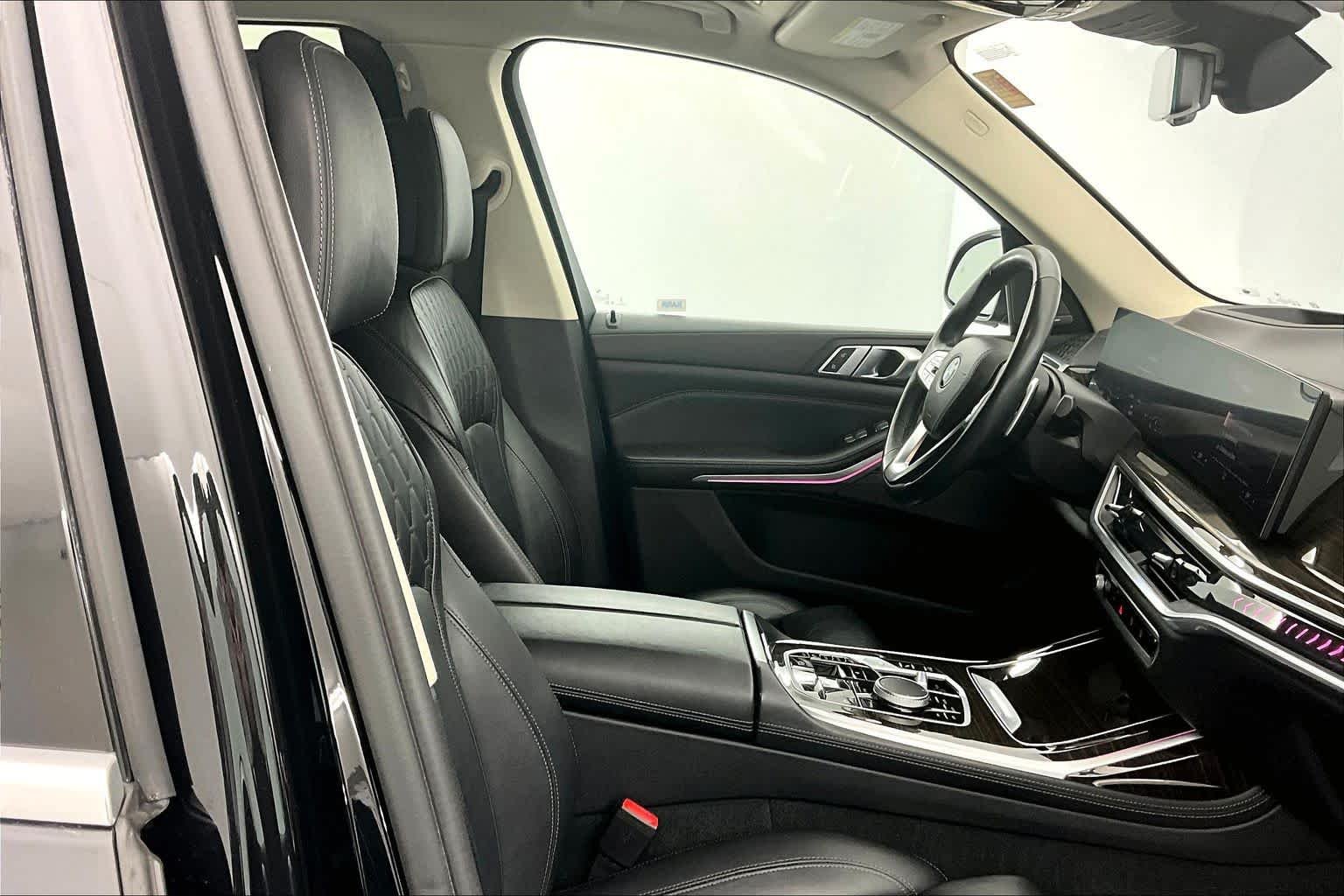 2023 BMW X7 40i - Photo 14