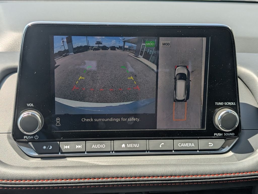 New 2026 Everest White Pearl TriCoat Nissan Rock Creek® image 25