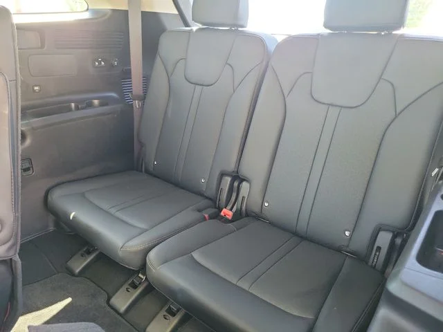 Used 2023 Red Kia EX image 18