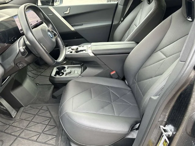 Certified Used 2024 Dark Graphite BMW xDrive50 image 24