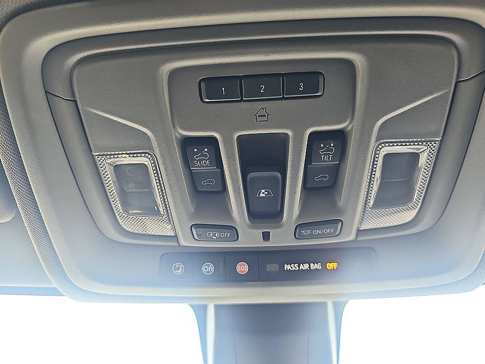 Used 2019 Pacific Blue Metallic GMC Denali image 29