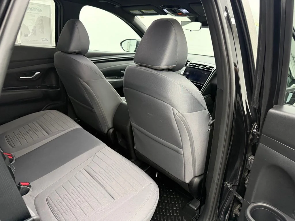 Used 2024 Black Hyundai SEL image 40