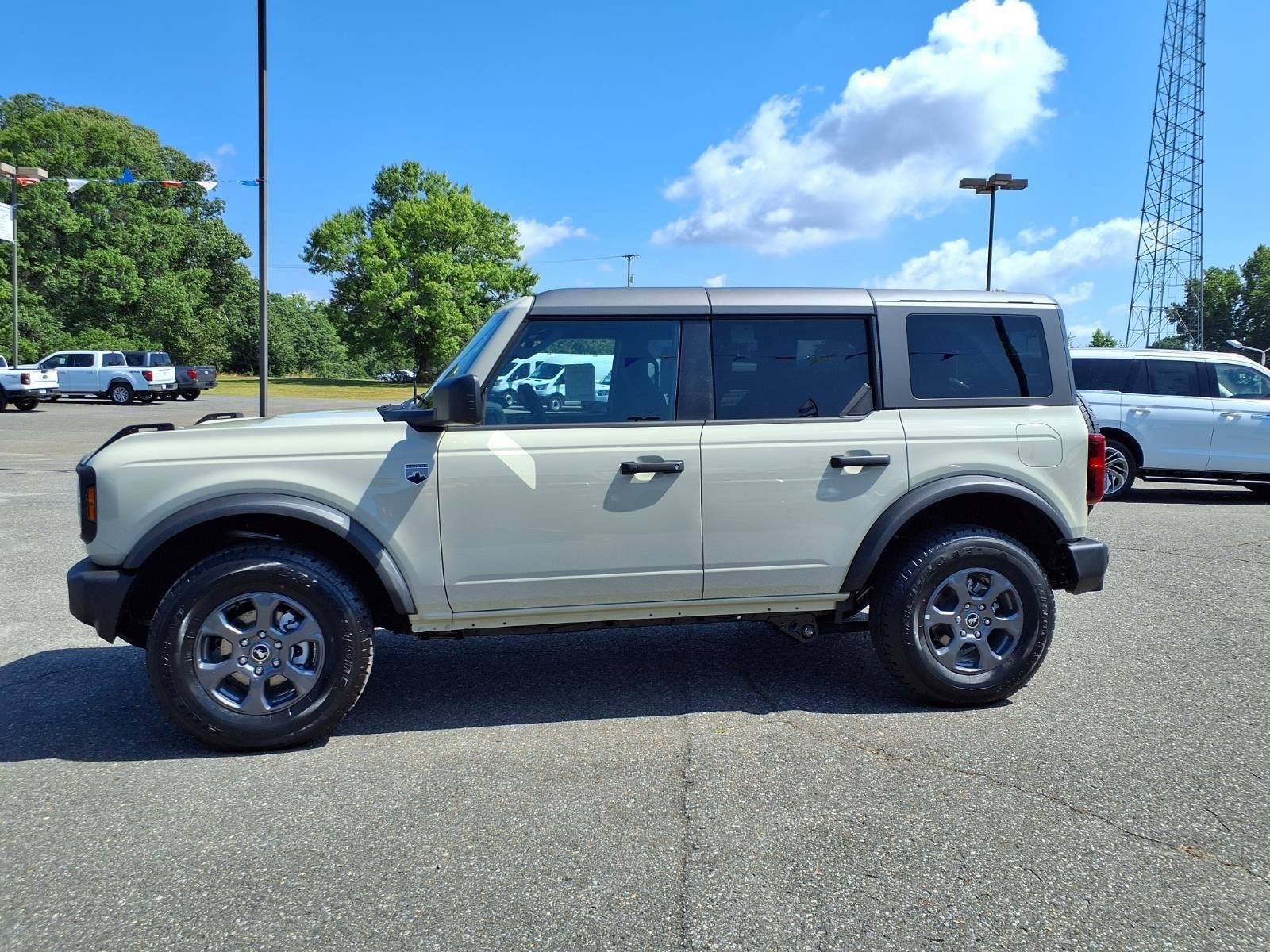 New 2026 Desert Sand Ford Big Bend® image 3