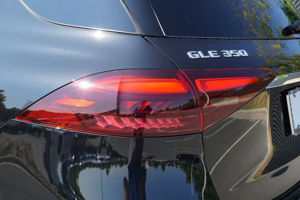 Used 2026 Obsidian Black Metallic Mercedes-Benz GLE 350 image 14