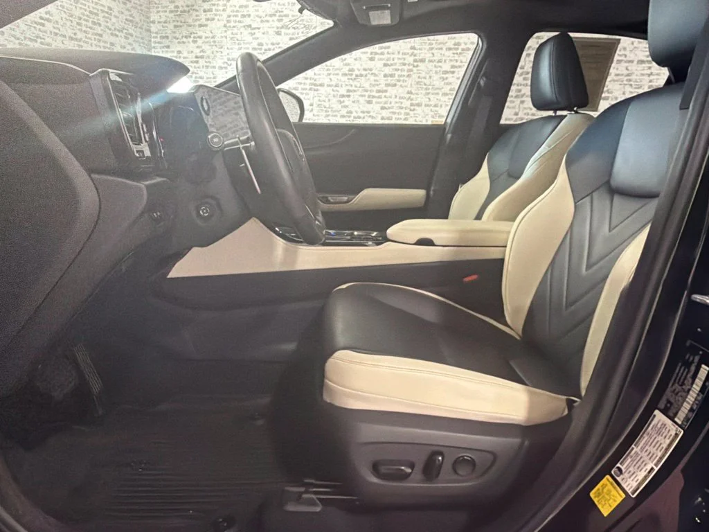 Used 2023 Caviar Lexus 350 Luxury image 29