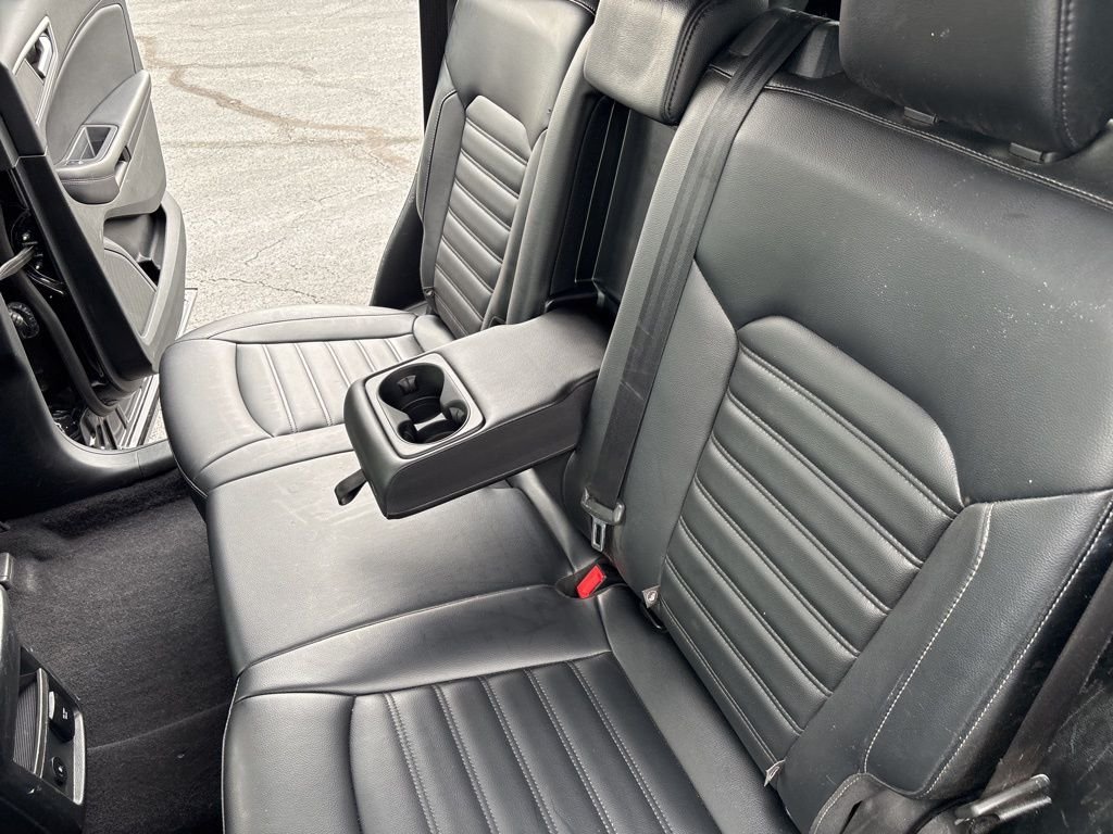 Used 2022 Black Ford SEL image 24