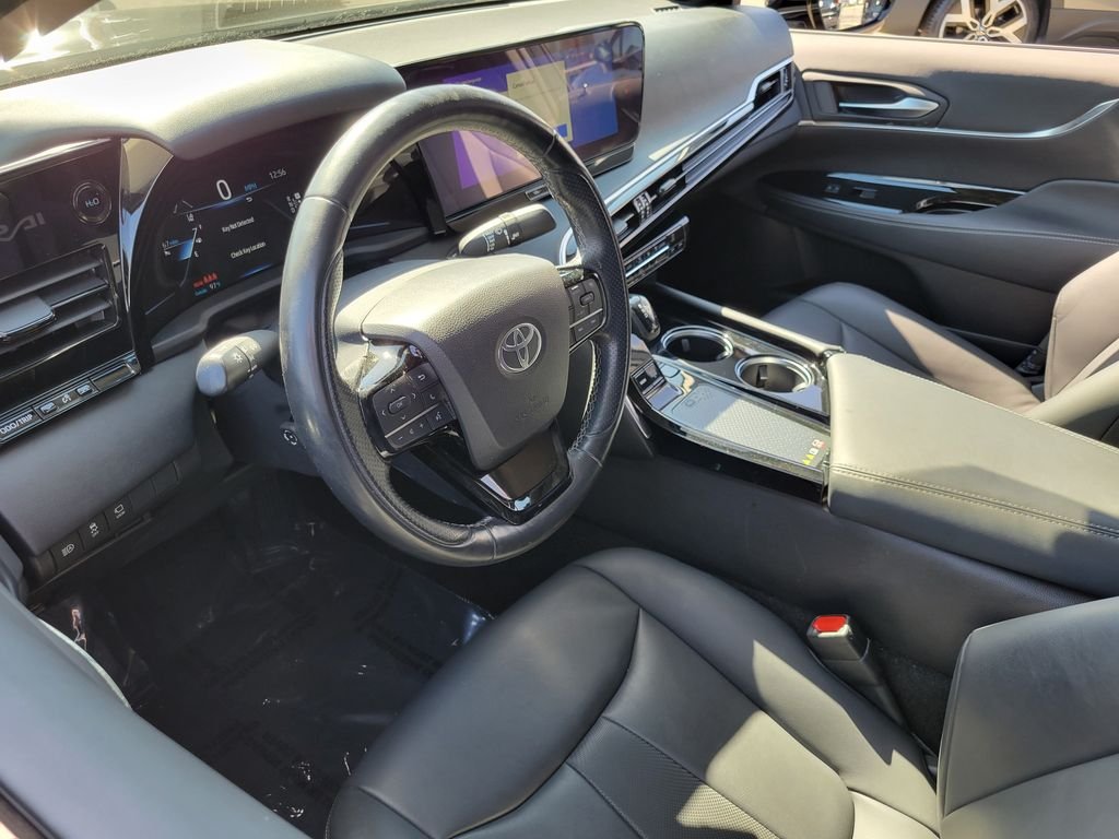 Used 2023 Black Toyota XLE image 17