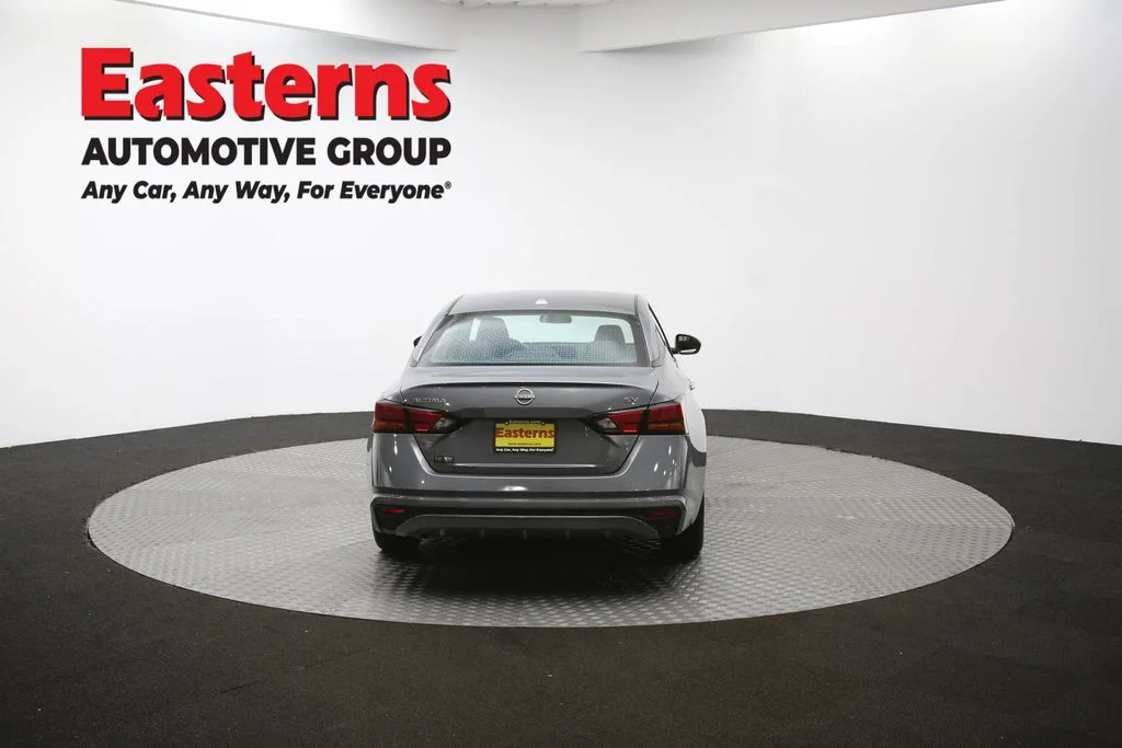 Used 2024 Gray Nissan 2.5 SV image 36