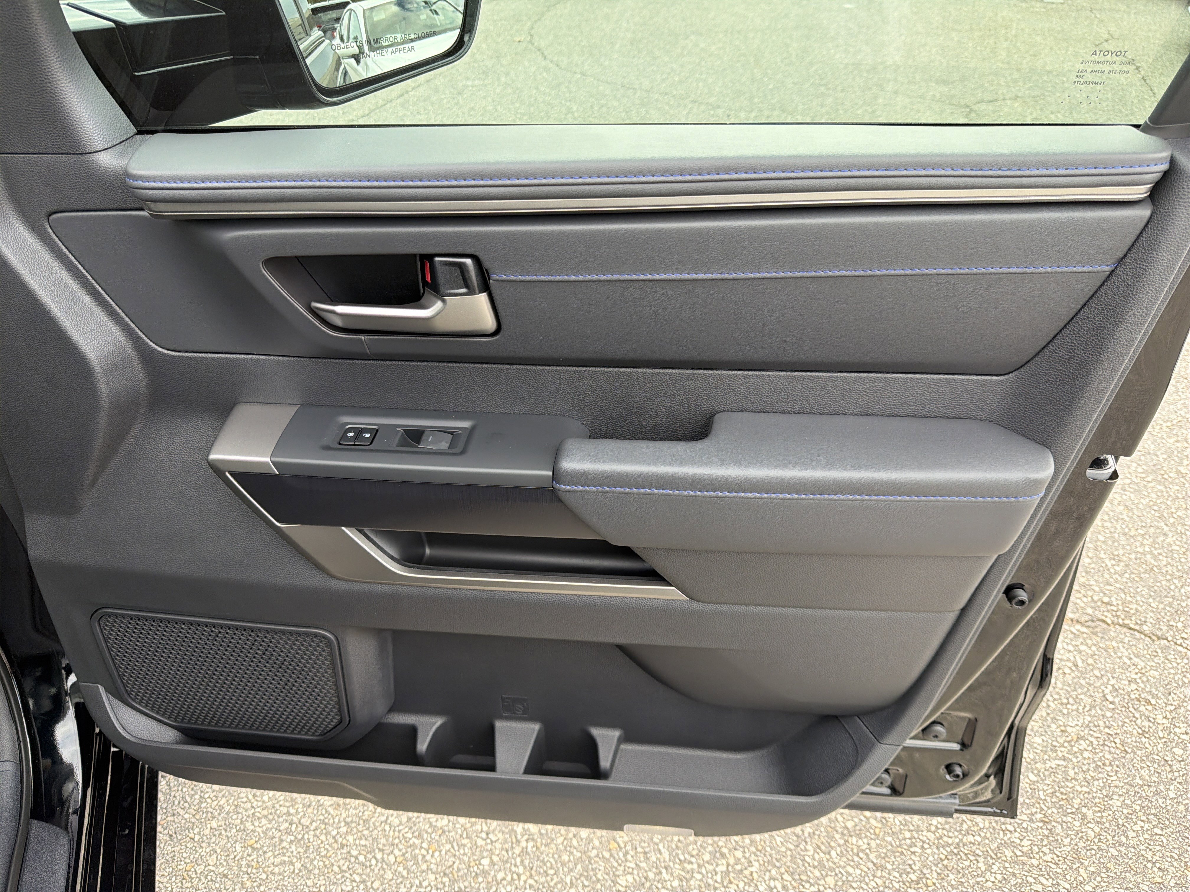 2026 Toyota Tundra Platinum - Photo 26