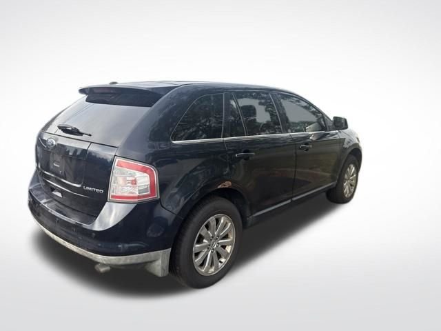 Used 2010  Ford Limited image 4