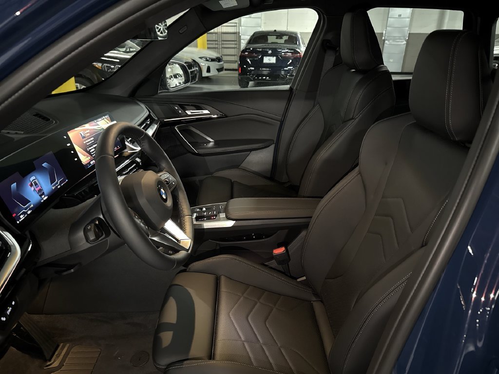 New 2027 Blue BMW xDrive28i image 11