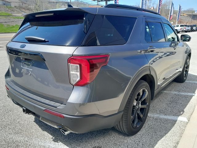 Used 2023 Gray Ford ST-Line image 8