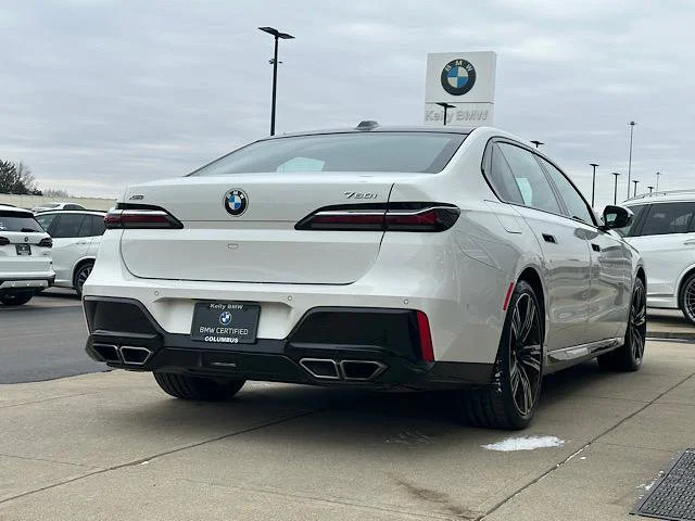 Certified Used 2023 Alpine White BMW 760i xDrive image 12