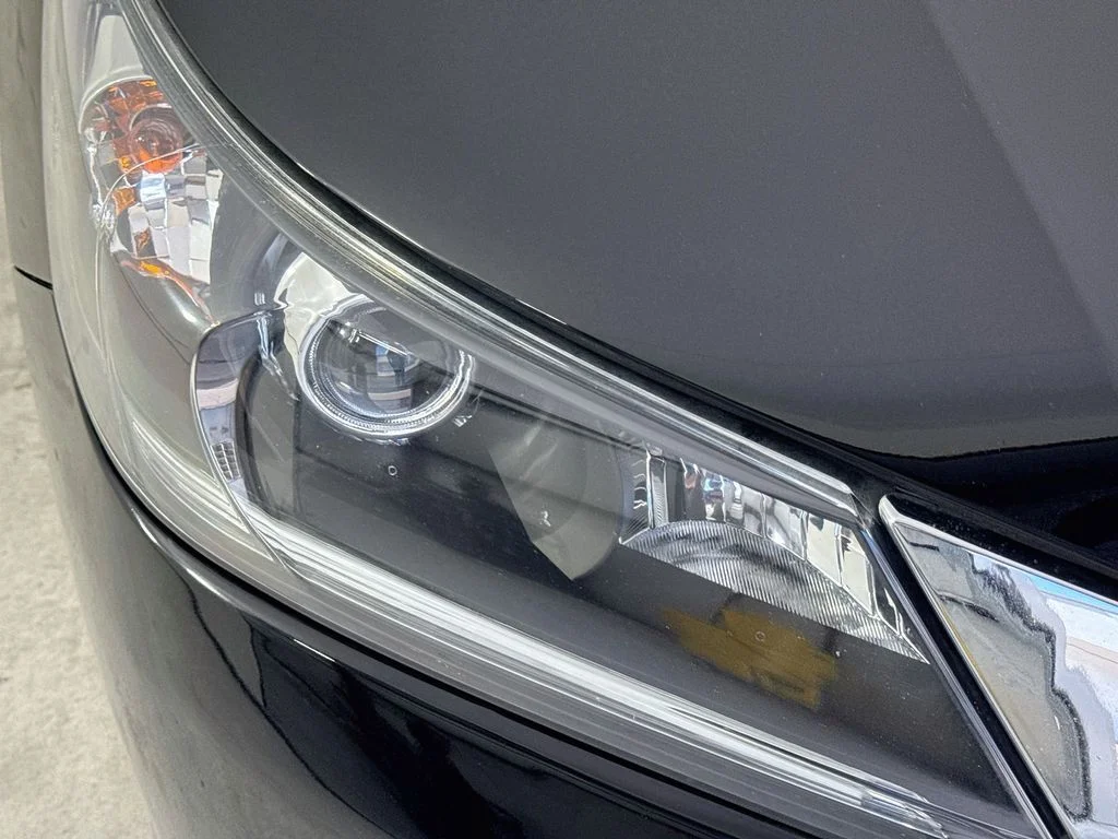 Used 2015 Crystal Black Pearl Honda EX-L image 36