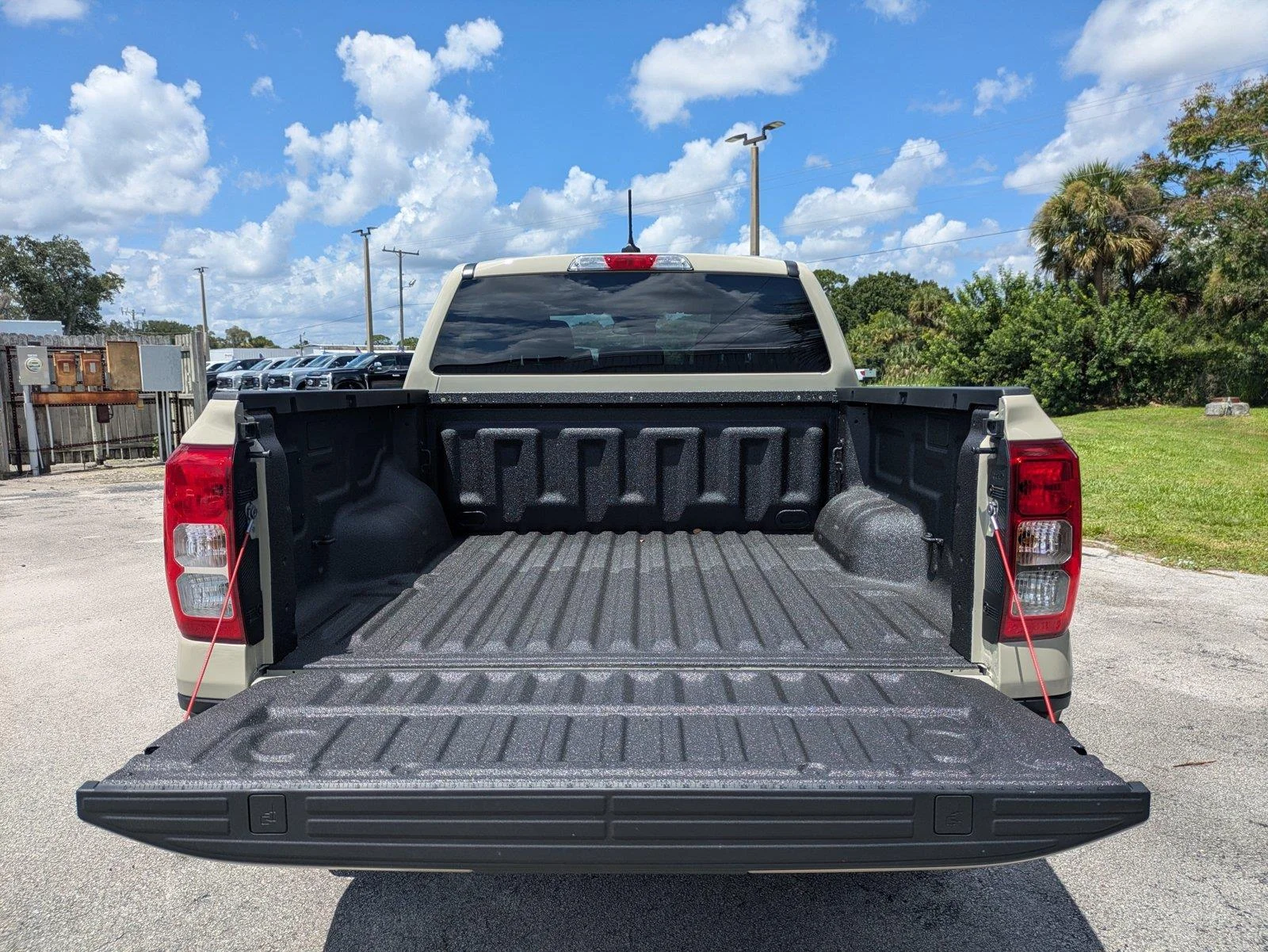 New 2026 Desert Sand Ford XL image 13