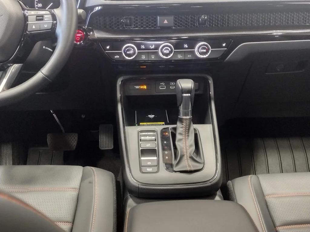 Used 2025 Red Honda Sport Touring image 39