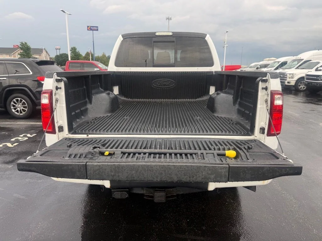 Used 2016 Oxford White Ford Lariat image 58