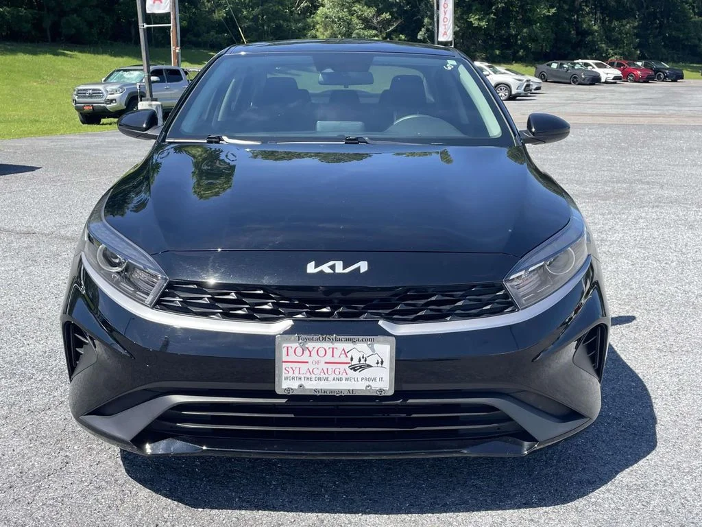 Used 2024 Aurora Black Kia LXS image 6