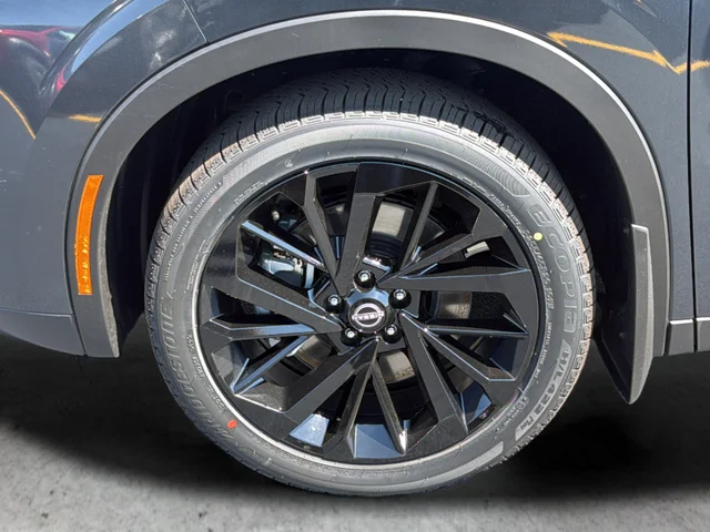 New 2026 Gray Nissan SL image 31