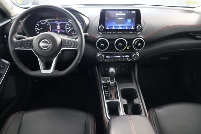 Used 2024 Gray Nissan SR image 9