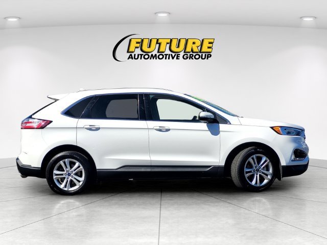 Used 2019 White Ford SEL image 3