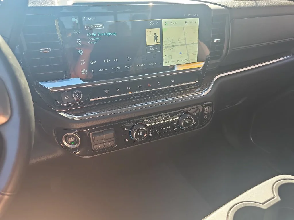 2025 Chevrolet Silverado 2500HD LT - Photo 13
