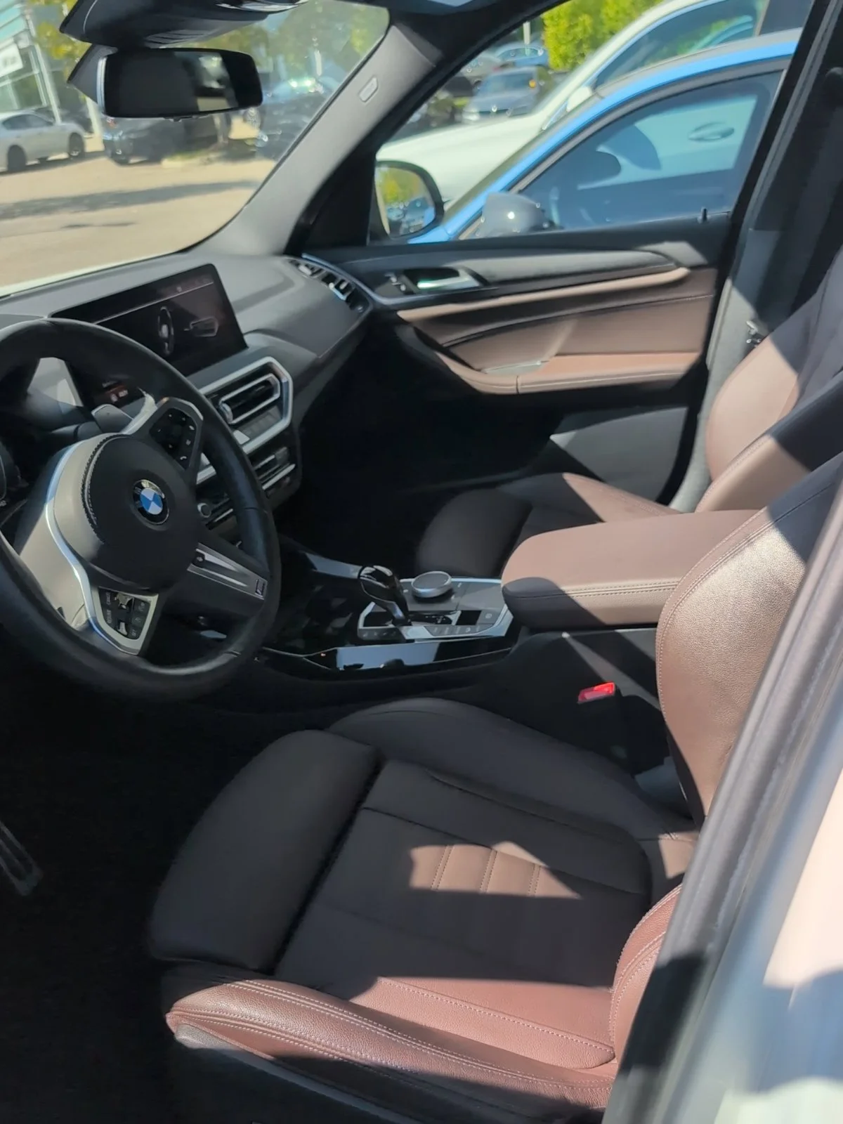 Used 2024 White BMW  image 11